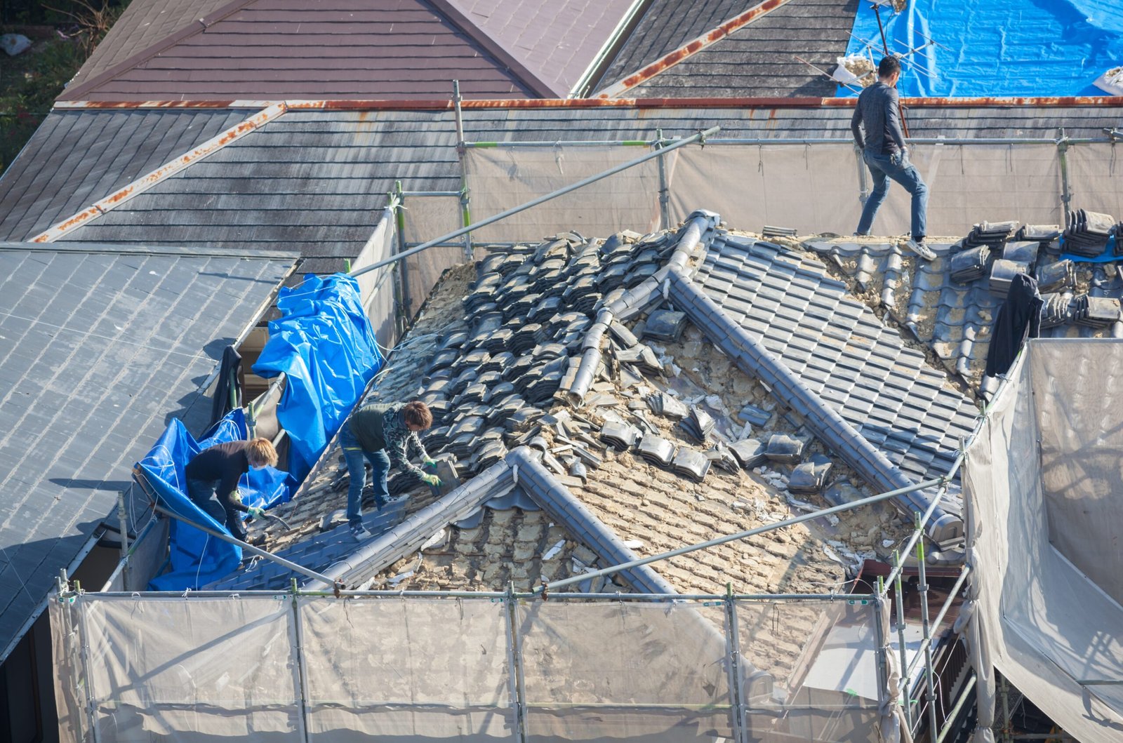 Expert roofing, scaffolding, and property maintenance services provided by Empire Roofing and Scaffolding, delivering high-quality solutions for residential and commercial projects across the UK